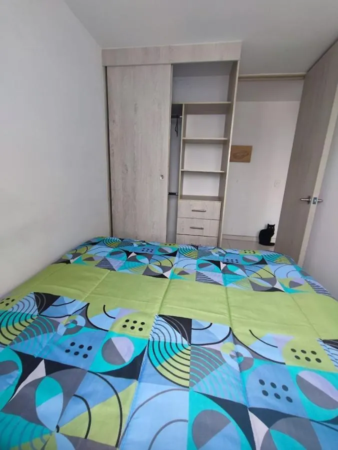 Quarto em Acomodações Particulares Bogota Apartment Near Dorado Airport